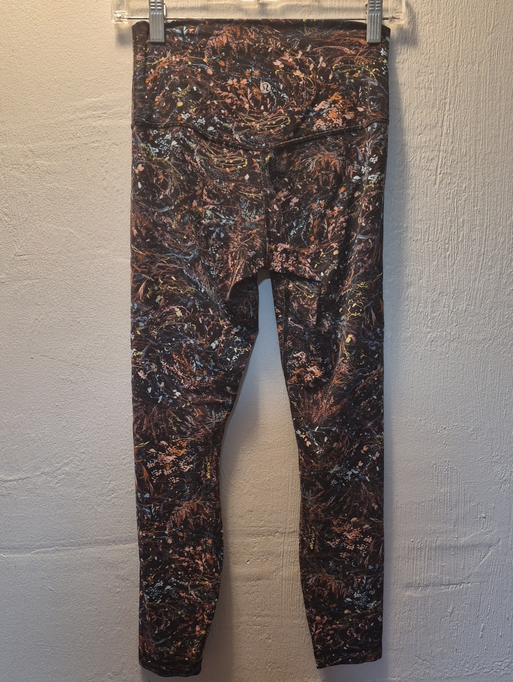 Womens Lululemon Leggings Size 6 Skinny Leg Align